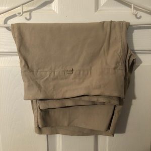 🍍3 for $38! Cleo petites pull-on beige shorts